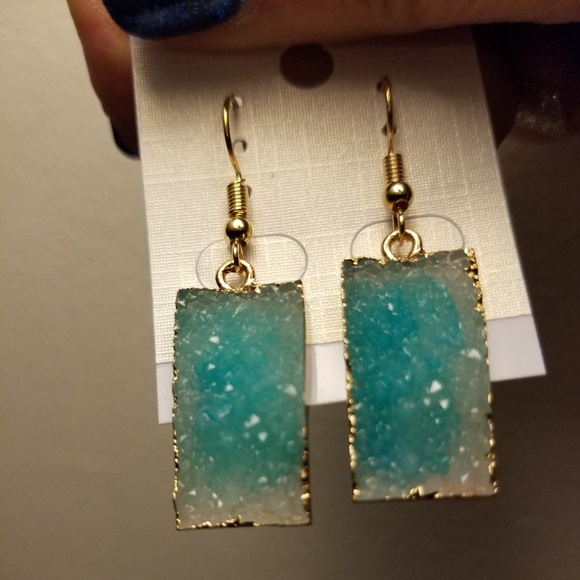 Be Still Boutique Jewelry - Aqua Drusy earrings
